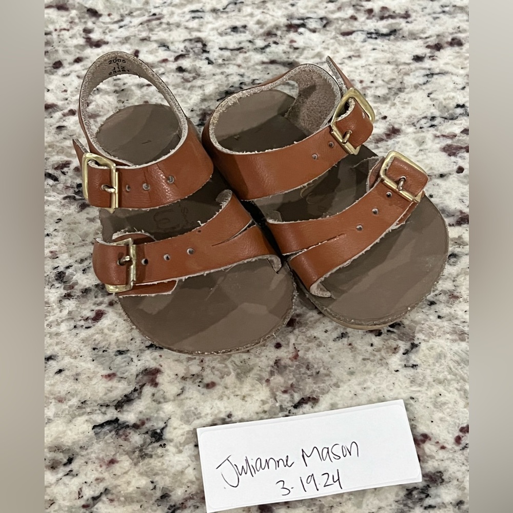 Size 1 infant Sea Wees sandals